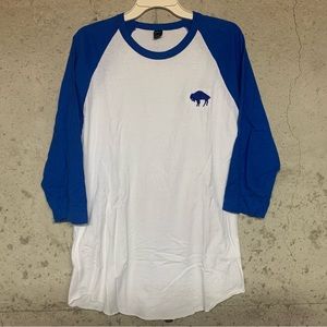 3/4 Sleeve Buffalo Crest Logo Tee